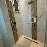 Deri Hangout Base By Downtown דירה *
