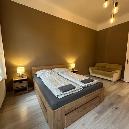 Deri Hangout Base By Downtown Appartement