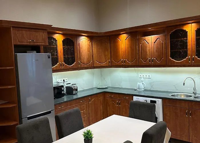 Deri Hangout Base By Downtown 부다페스트