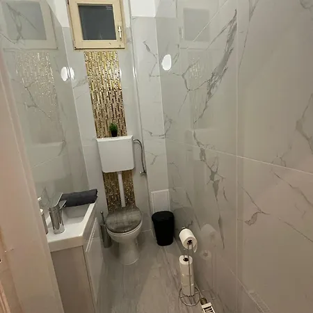 Deri Hangout Base By Downtown Apartament Budapesta
